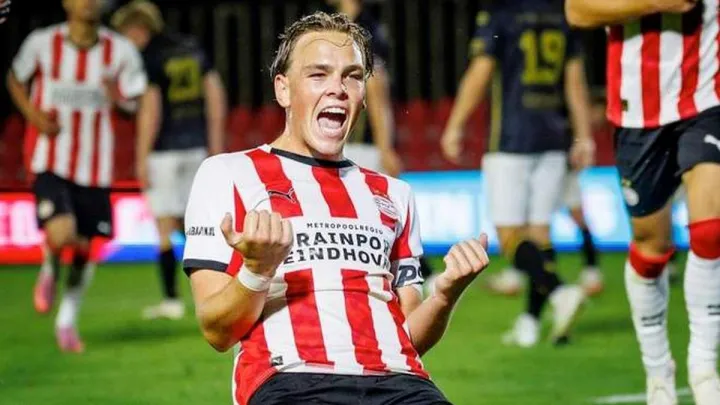 Динамо націлилося на форварда ПСВ: у біло-синіх є конкурент з європейського чемпіонату