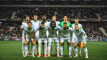 УЄФА може серйозно покарати команду гравця збірної України: вболівальники влаштували хаос на матчі єврокубка