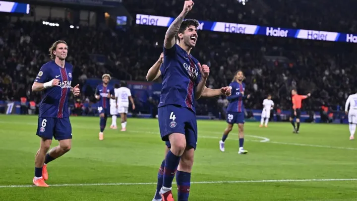 Забарний може «позбутися» одного з конкурентів: ПСЖ готовий продати бразильського захисника