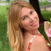 Вдова легенди Динамо та Шахтаря показала себе у всій красі на пілоні: вогняні фото без зайвого одягу