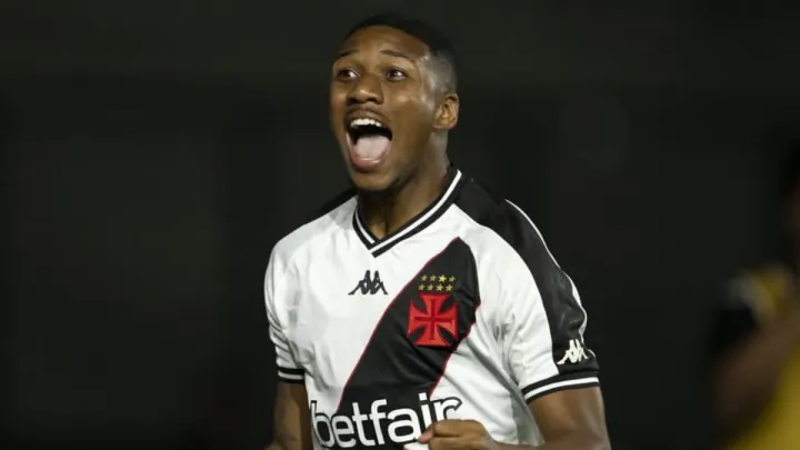 Динамо може підписати бразильця, але у Васко да Гама є умова: «Висунув одну вимогу до українців»