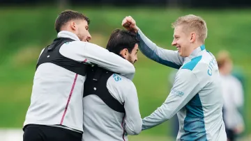 Грав з Зінченком у Манчестер Сіті, а зараз набив тату російською – реакція з РФ: «‎Додати у кінці Путін»