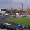 Тут грали Динамо, Дніпро та збірна України, а зараз росте бур'ян: шокуючі кадри легендарної арени «Метеор‎»