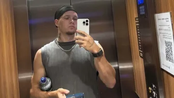 «‎Будеш пам'ятати, бомж»: Мудрик нарвався на ще новий бан через політичну заяву на адресу іноземця