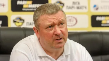 Зрада у футболі: колишній наставник Металіста 1925 та помічник Маркевича подався на заробітки в Росію