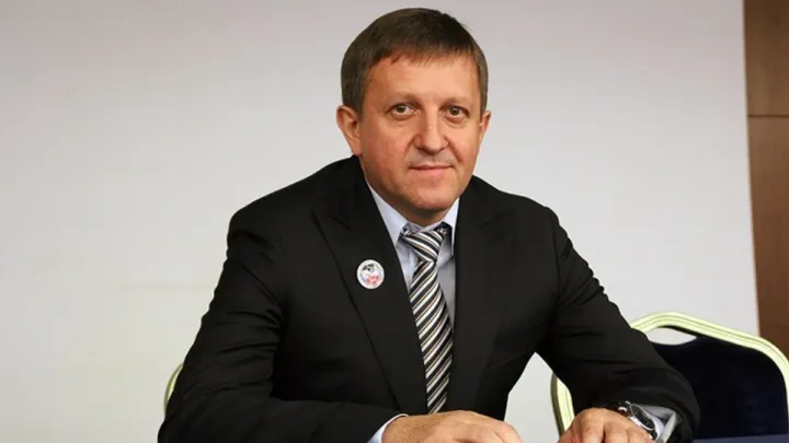 Фейковий Шахтар отримав нового президента: ним став екскапітан збірної України