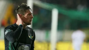 «Я сів у роздягальні й розплакався»: як президент європейського клубу зруйнував мрію Селезньова