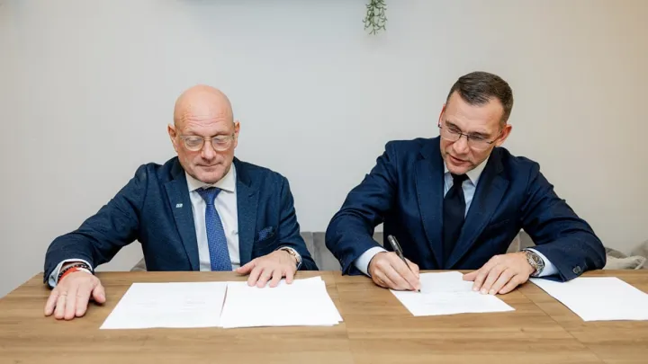 Добре, що перед грою: футбольній асоціації України та Ісландії підписали меморандум про співпрацю