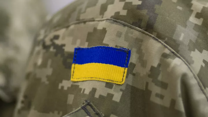 Співробітник ТЦК фіктивно оформив на військову службу футболістів і тренерів: яке покарання обрав суд