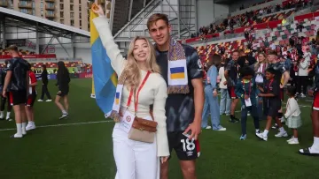 Як меню з ресторану: обраниця Ярмолюка показала, чим харчується хавбек збірної України