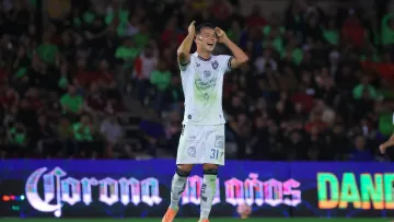 Динамо побореться зі Стандардом і Селтіком за мексиканського нападника: його можна буде забрати безкоштовно