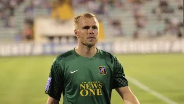 «‎Міг би жити у будь-якій точці світу»: ексголкіпер українських клубів сказав, скільки років грав безкоштовно