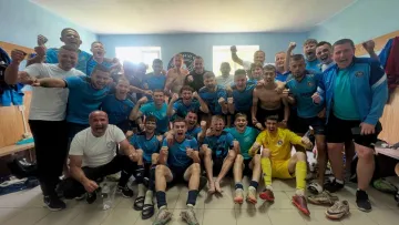 Чотири голи, два вилучення і вольова перемога: ФК Атлет і ФК Дністер визначили чемпіона України серед аматорів