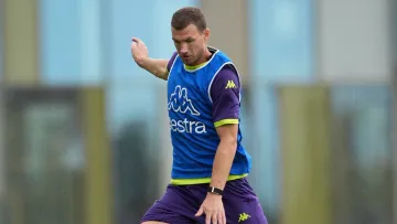 Легендарний нападник Джеко провів розмову із форвардом збірної України: відомо, що сказав зірковий гравець