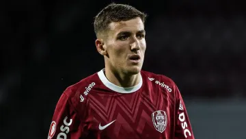 «Завдяки пропозиції Полісся виторгували вищу зарплату та комісію»: як Металіст 1925 використали і обманули