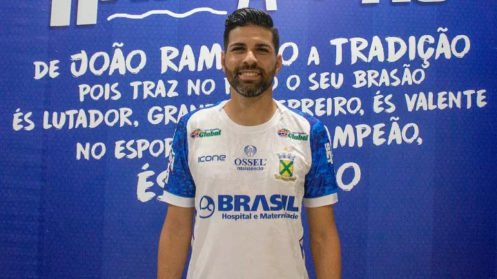 Скандальний експівзахисник Динамо опустився до четвертого дивізіону Бразилії
