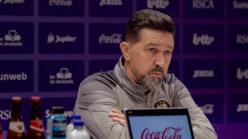 Якою буде подальша доля Сікана в Андерлехті? Бельгійський клуб оголосив про звільнення головного тренера