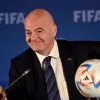 «З нетерпінням чекаю на швидку зустріч»: президент ФІФА привітав російського ексфутболіста Арсеналу