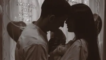 У вихованця Динамо поповнення: претендент на «золото» УПЛ привітав хавбека з народженнями сина