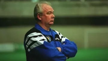 Найвеличніший тренер, один із найдорожчих легіонерів: 6 січня — цей день в історії українського футболу