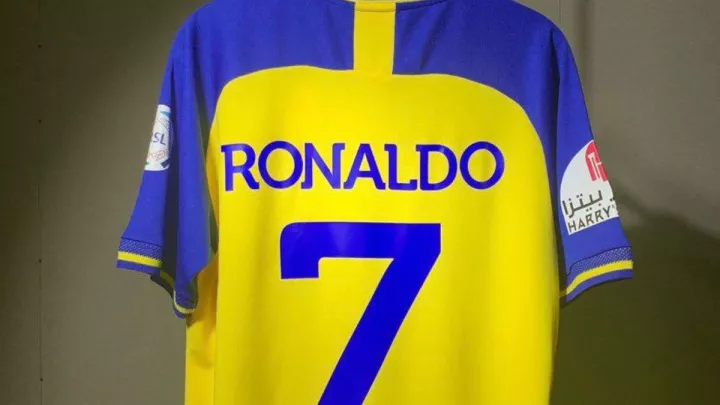 Роналду став футболістом Аль-Насру: гратиме у формі кольорів збірної України