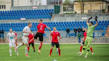 Кримський футбол – це треш: застигли в часі, грають 40-річні, клуби поповнюються кавказцями та ноунеймами з російських нижчих ліг