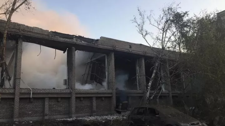 Окупанти знищили базу Динамо та стадіон у Запоріжжі: фото і відео наслідків ракетної атаки