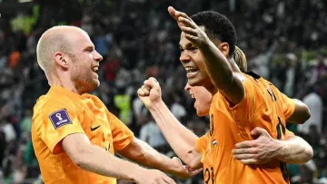 Вирвали перемогу завдяки двом голам на останніх хвилинах: Нідерланди нервово перемогли Сенегал