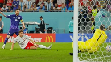 Незважаючи на поразку: збірна Аргентини обіграла Польщу – обидві команди вийшли в 1/8 фіналу ЧС-2022