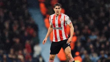 Ярмолюк перед вояжем до збірної відіграв повний матч в АПЛ: бали й статистика українця у грі Лідс – Брентфорд