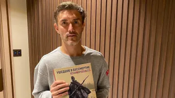 «Неможливо їздити до країн, які спонсорують Україну»: колишній хавбек Челсі зізнався, що він ненавидить Європу