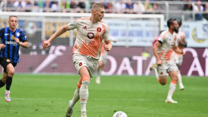 «Це далеко не задовільний результат»: в Італії розкрили повну суму, яку заплатила Рома за Довбика