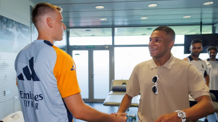 «Спочатку командні трофеї, а потім індивідуальні»: Лунін заявив, що Мбаппе в першу чергу має думати про Реал