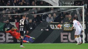 Малиновський вперше забив за Дженоа з пенальті: команда Де Россі здобула важку перемогу після заміни українця