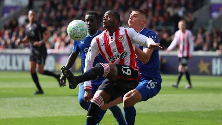 Евертон не дав Брентфорду наблизитись до зони ЛЧ: як зіграли Ярмолюк та Миколенко в матчі АПЛ