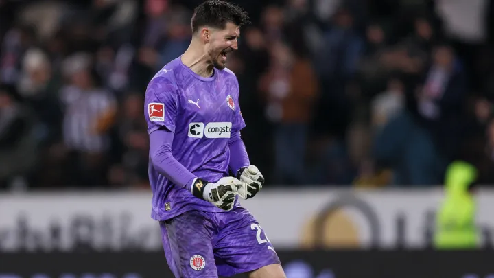 Колишній голкіпер Зорі у збірній туру Бундесліги: космічні оцінки воротаря за матч з Хоффенхаймом