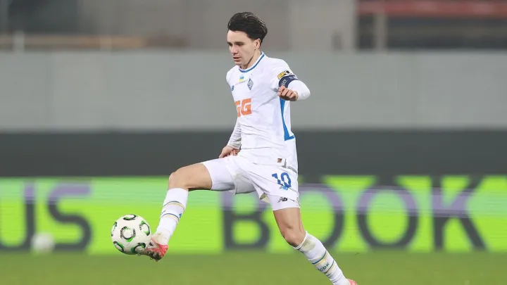 «Запропонували Динамо 12 мільйонів євро»: Шапаренко відмовив європейському гранду