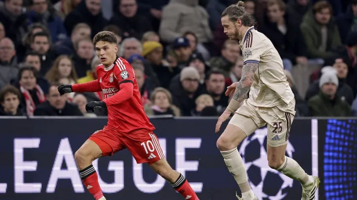 Трубін не пропустив, а Судаков допоміг Бенфіці забити: команда Моурінью обіграла Аякс в Лізі чемпіонів