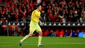 Трубін не вразив аналітиків у матчі проти Порту: оцінки та повна статистика українського воротаря Бенфіки