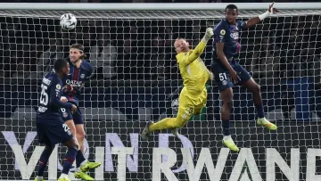 Французи оцінили гру Забарного після поразки ПСЖ: преса винесла вердикт українцю