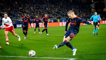 «Це відверта дикуха»: спортивний лікар жорстко розкритикував тренера Зінченка за рішення щодо українця