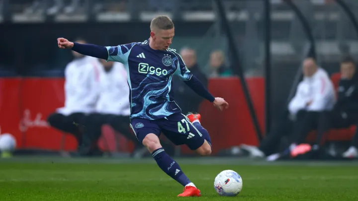 Вихід Зінченка все змінив: зірка збірної України дебютував за Аякс у матчі Ередивізі