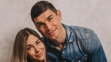 «‎Дякувати Богу»: дружина Малиновського поділилася милими кадрами відпочинку свого чоловіка