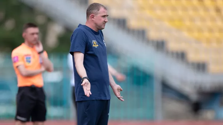 Кучер і Дніпро-1: керівництво клубу винесло вердикт головному тренеру після вильоту з Ліги чемпіонів
