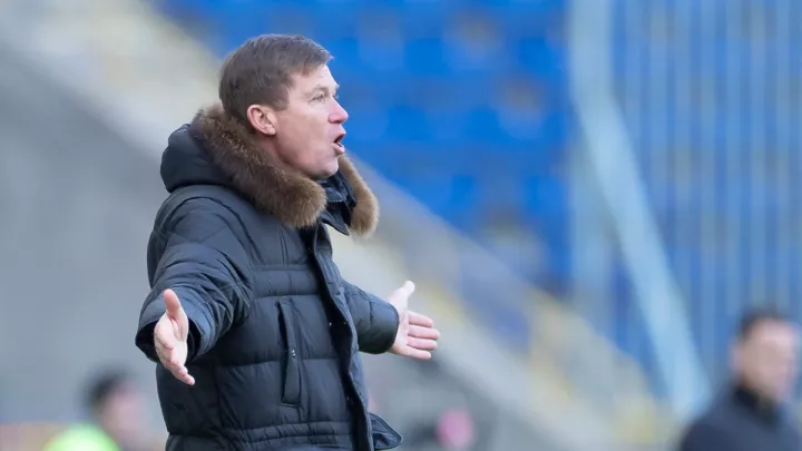 Дніпро-1 залишиться без головного тренера: відомо, чому Максимов вирішив припинити співпрацю з клубом УПЛ