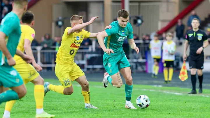 «‎Поставить на місце мажориків»: вболівальники Буковини чекають на «‎помсту» Динамо від Шахтаря