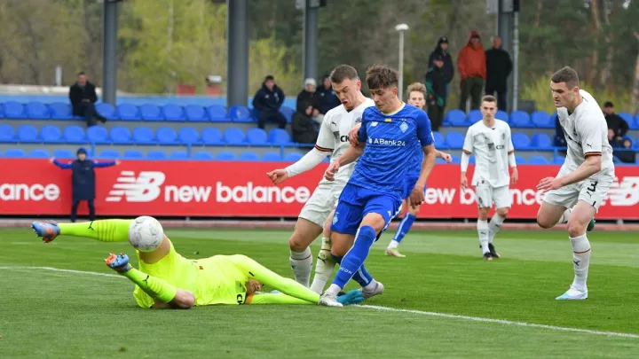 Динамо виграло у Шахтаря в гольовому дербі чемпіонату України (U-19): кияни намагаються наздогнати перший Рух