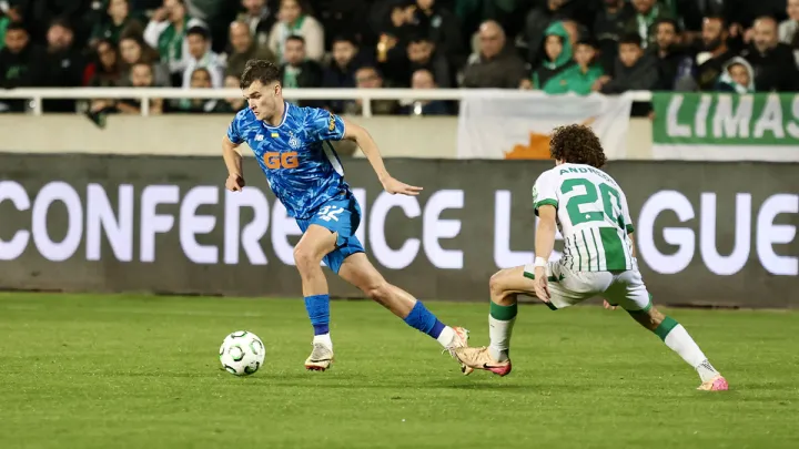 Не Михавко: блогер назвав гравця Динамо, який більше винен у другому пропущеному м'ячі від Омонії