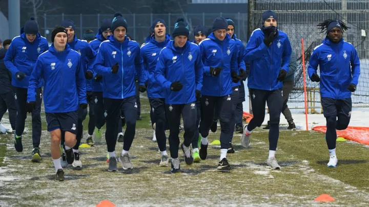 Динамо вирушило на збір до Туреччини: Луческу включив у склад команди Діалло, Супрягу та Беніто