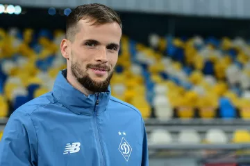 Легіонер Динамо не збирається повертатися до України: захисник має намір боротися за трофей з новою командою